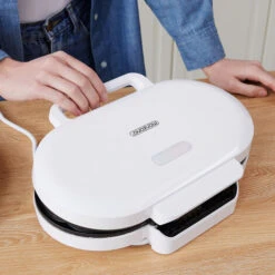 Monzana Waffle Maker Classic Heart Waffle 1200W Non-Stick Coating Temperature Control Kitchen Double Waffle Maker BPA-Free -Home Appliance Store 36560013 5