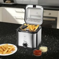 Swan 1.5 Litre Stainless Steel Fryer -Home Appliance Store 54674132 3