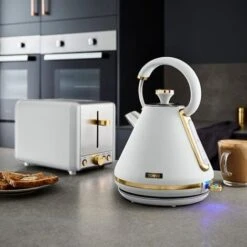 Tower Cavaletto Pyramid Kettle And 2 Slice Toaster Set Optic White -Home Appliance Store 83671076 4